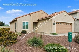 Building Photo - 34584 S Bronco Dr