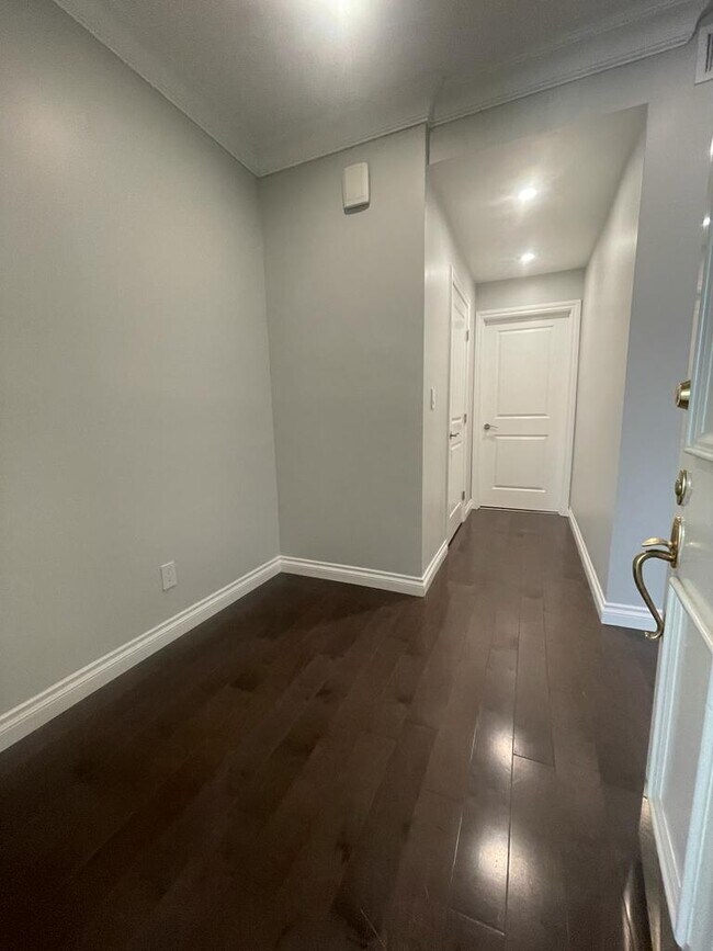 Foto del edificio - 1567 Westholme Ave