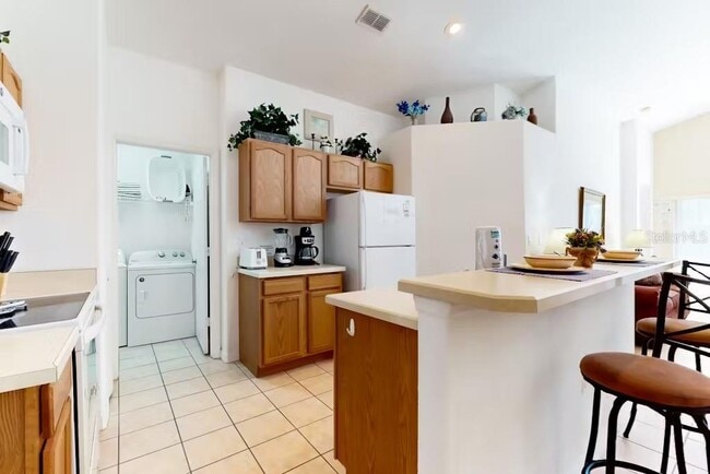 Building Photo - 366 Andalusia Loop