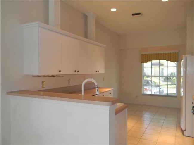 Building Photo - 3529 Dunes Vista Dr