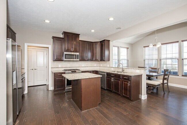 Building Photo - 2457 Woodhawk Ln