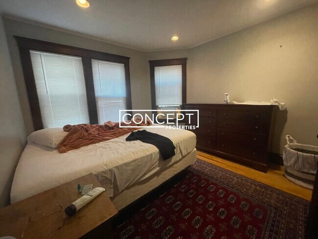 Foto del edificio - 13 Story St