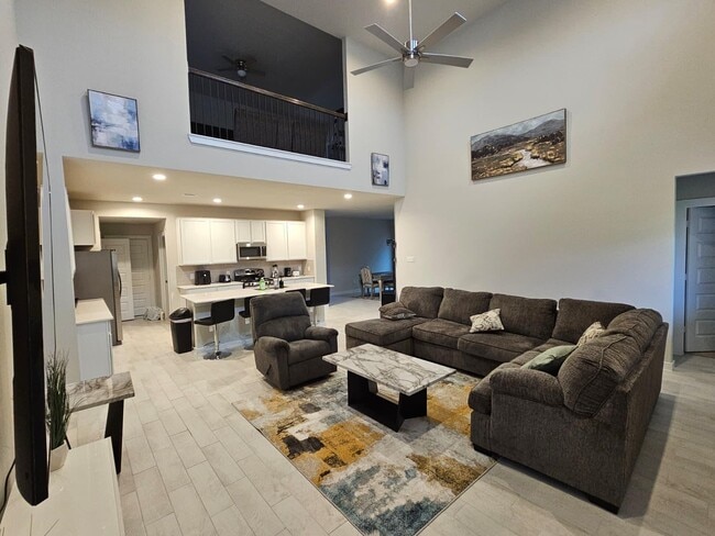 Foto del edificio - 5639 Silverleaf Oak Ln