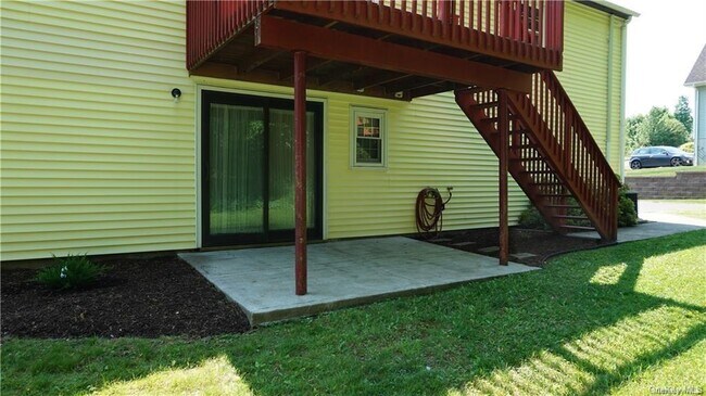 Building Photo - 2 Kasch Ct