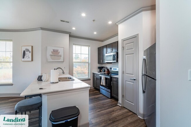 Building Photo - 3031 Eden Ave