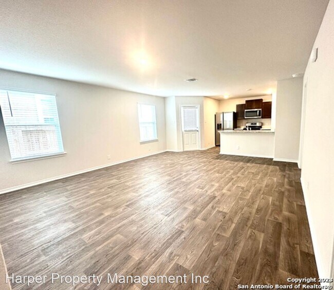 Foto del edificio - 3 br, 2 bath House - 9922 Yellow Lake
