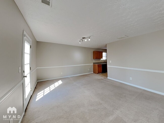 Building Photo - 308 Nunnally Dr