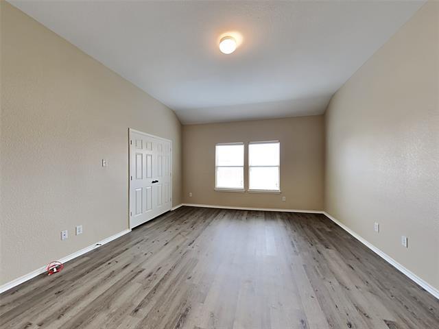 Foto del edificio - 1019 Mule Deer Rd