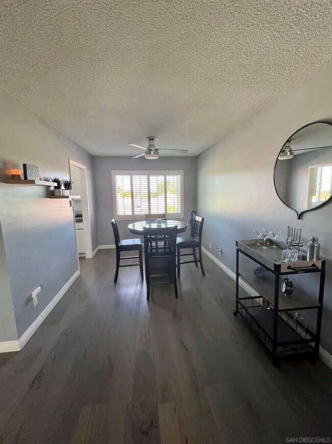 Foto del edificio - 100 Hermosa Ave