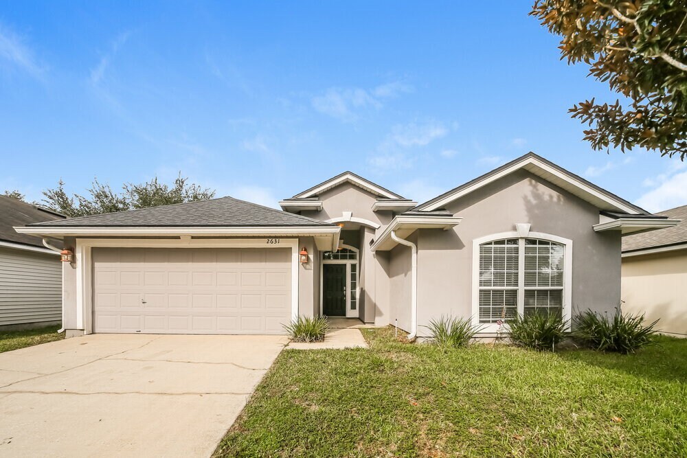 Foto principal - 2631 Creek Ridge Dr