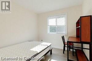 Photo du bâtiment - 151 Bridgeport Rd E