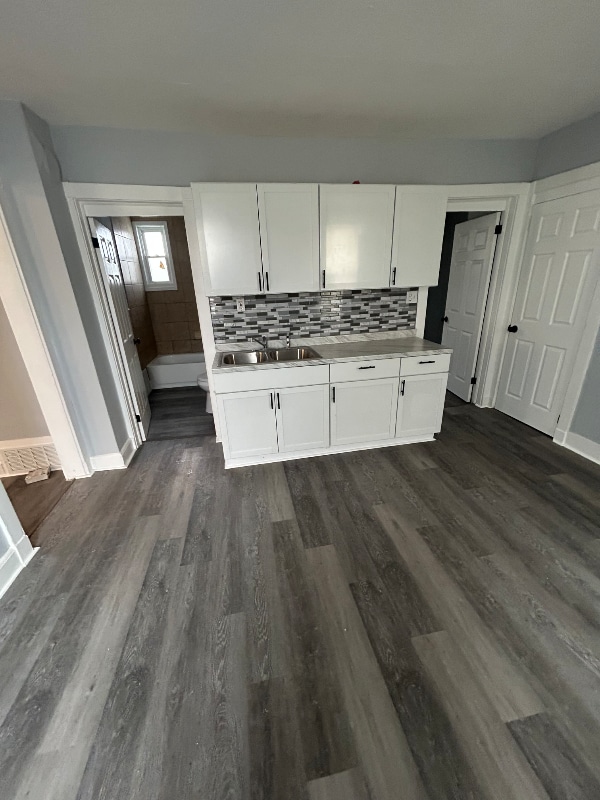 Building Photo - 4666 N 38th St