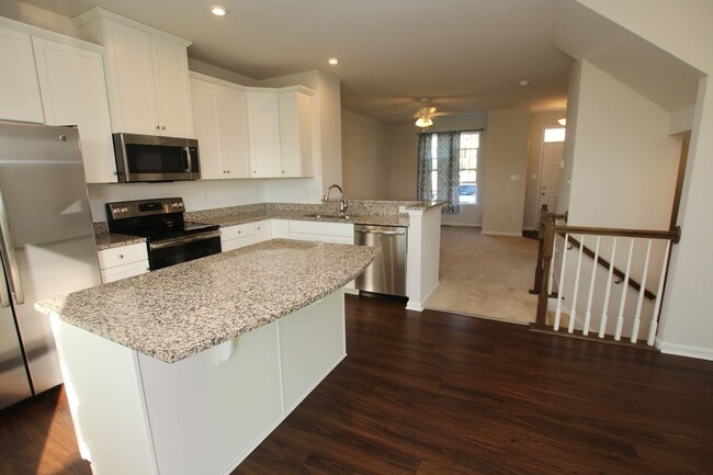 Building Photo - The Homestead- immaculate town home with c...