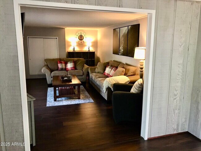 Foto del edificio - 8871 Wild Turkey Ln