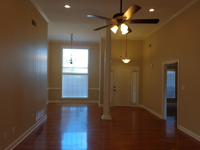 Foto del edificio - 4528 Brighton Cir