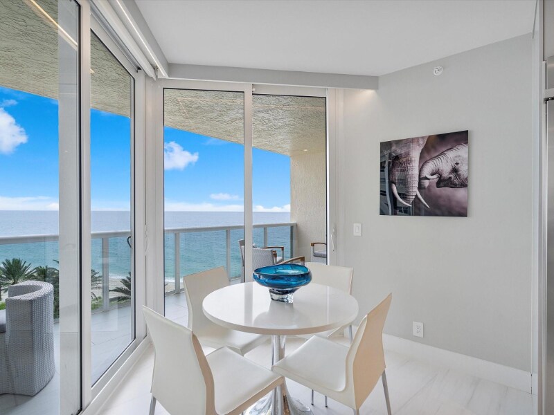 Foto principal - 3200 N Ocean Blvd