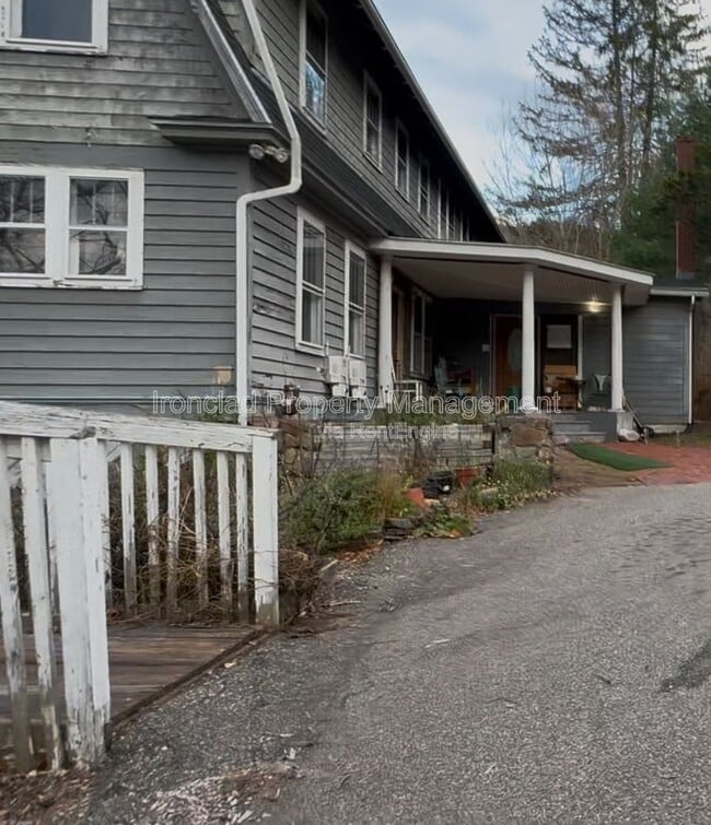 Building Photo - 173 Leesville Rd