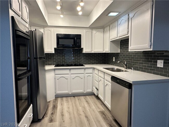 Foto del edificio - 2748 Heritage Ct