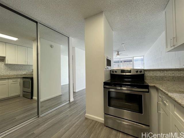 Building Photo - 1110 Banyan St