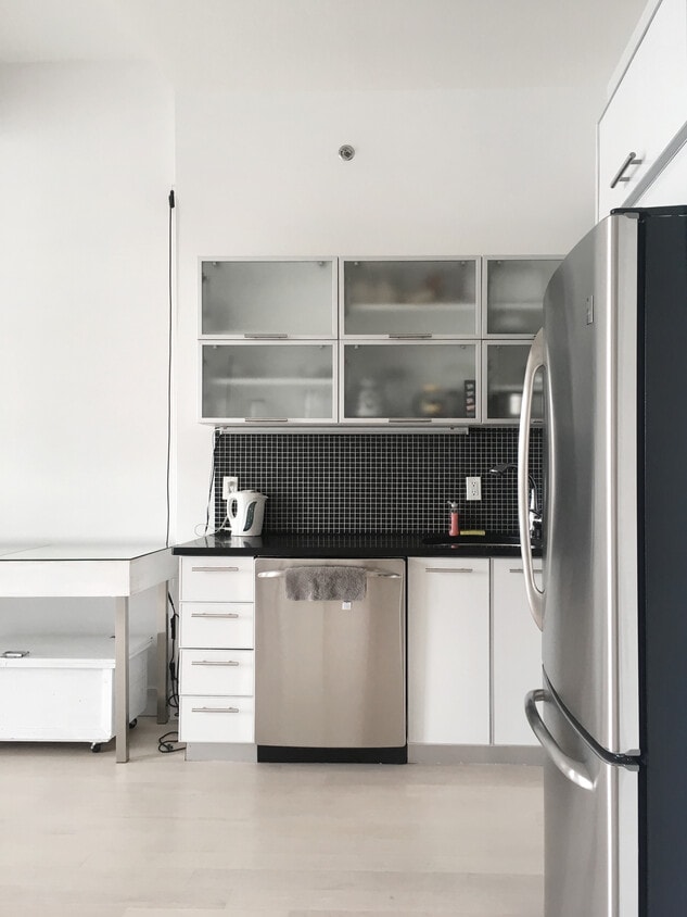 Building Photo - 242 S 1st St