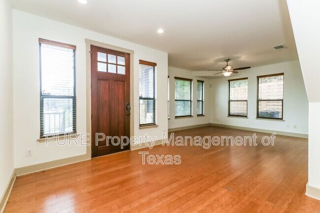 Foto del edificio - 1212 Woodland Ave