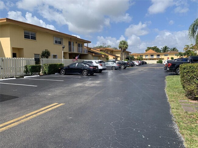 Foto del edificio - 8380 SW 154th Ave