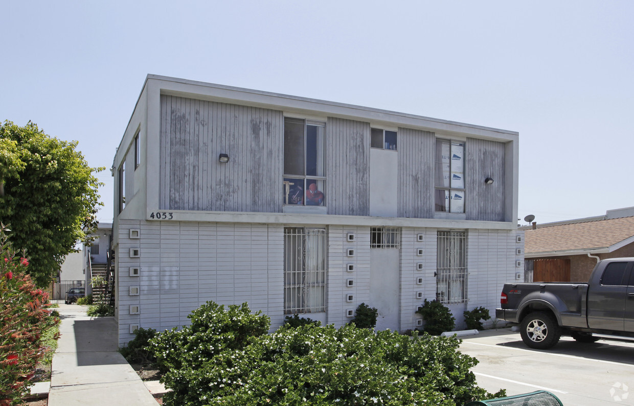 Primary Photo - 4053 Idaho St