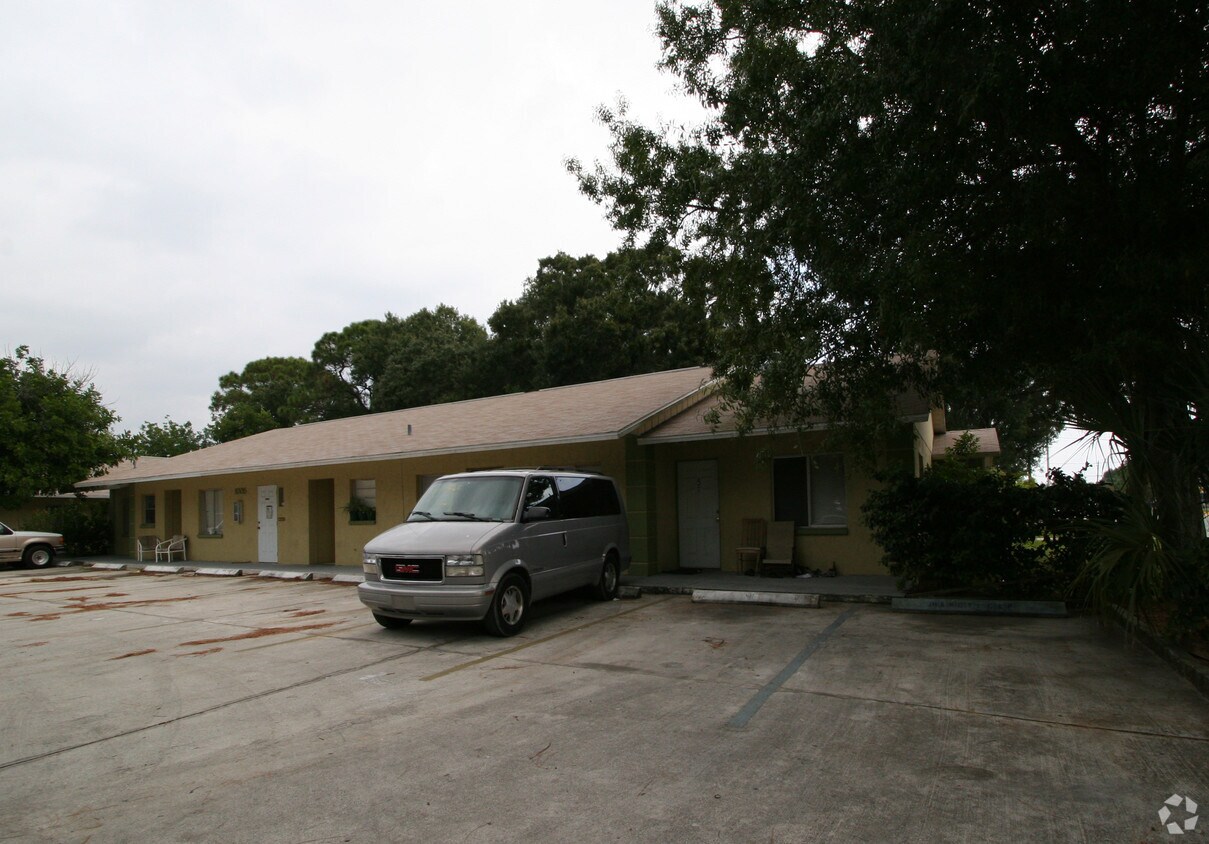 Foto del edificio - Bayshore Oaks