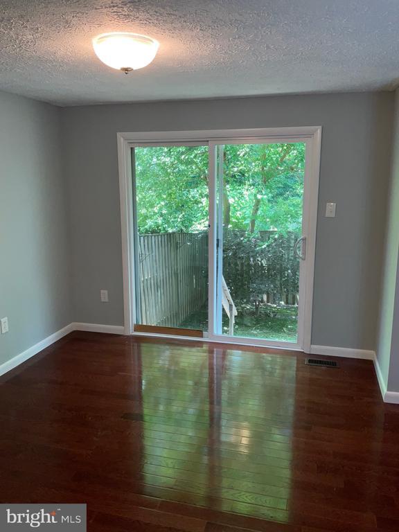 Building Photo - 7827 Havenside Terrace