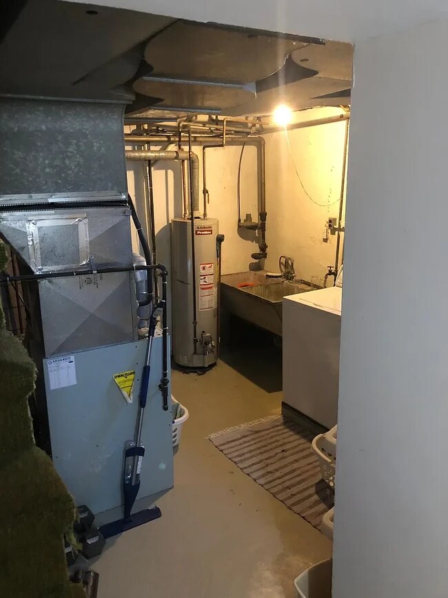 Foto del edificio - 220 Madison St