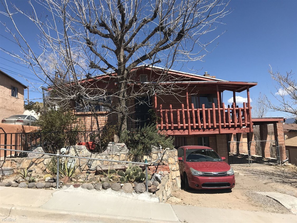 Primary Photo - 2 br, 1 bath House - 105 E Alice St