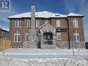 Building Photo - 37 Sail Rd