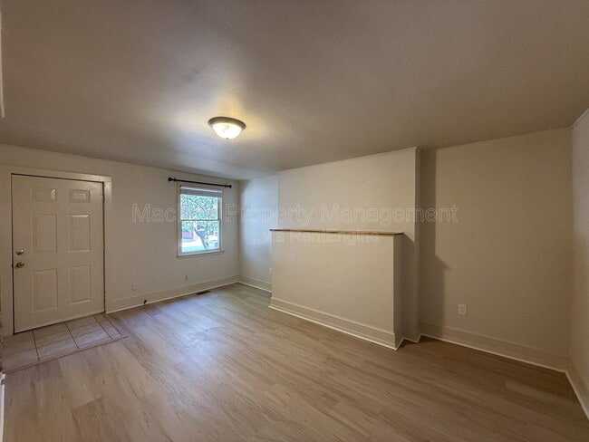Building Photo - 1414 Princess Anne St