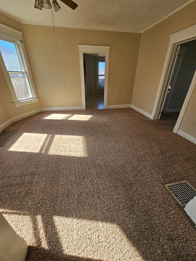 Foto del edificio - 349 10th St