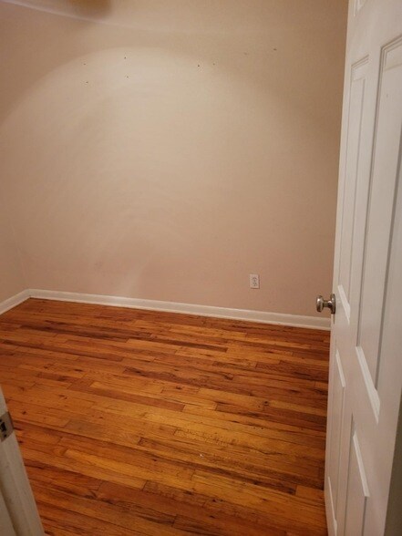 Foto del edificio - 1505 Hudson St