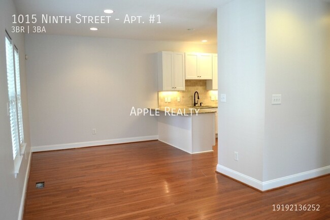 Building Photo - 1015 Ninth St Apt 1 -