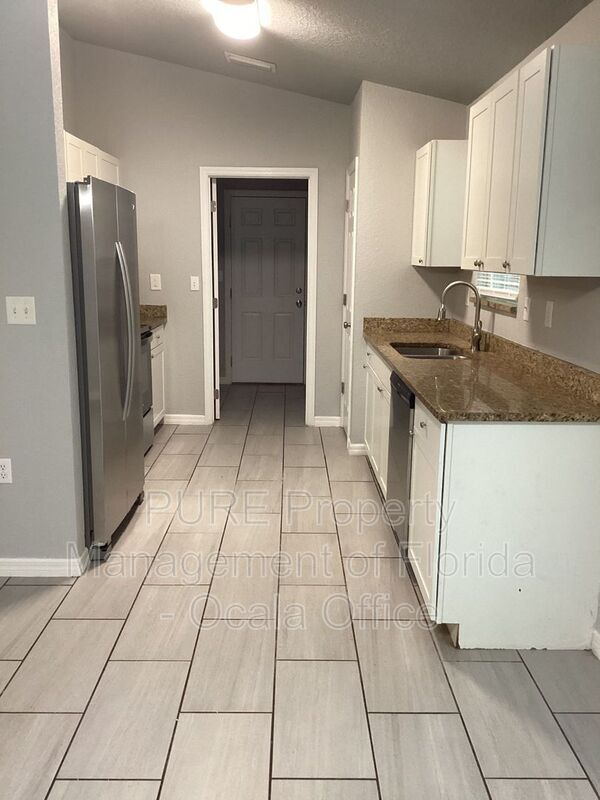 Building Photo - 5439 NW 63rd Pl