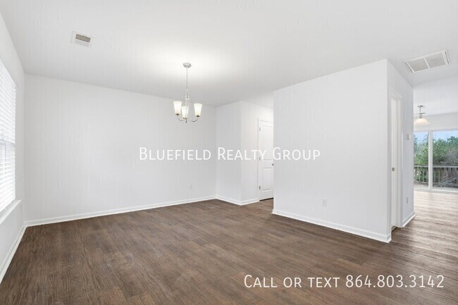 Building Photo - 227 Millen Dr