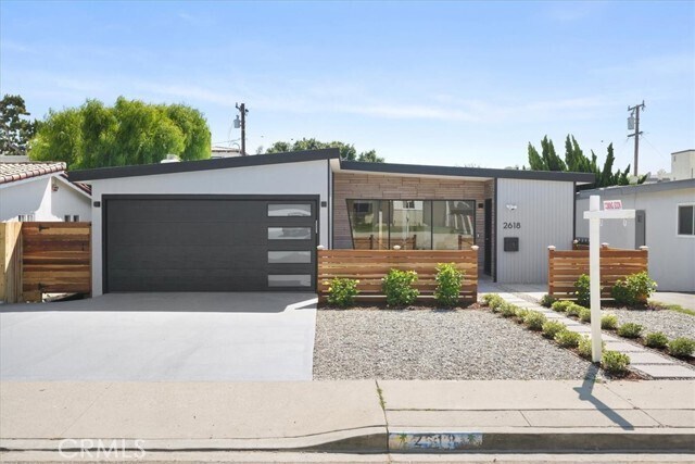 Foto principal - 2618 Graham Ave