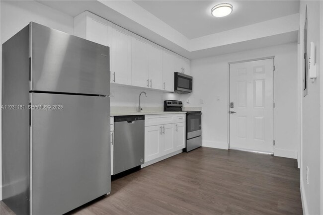 Foto del edificio - 1620 NW 18th St