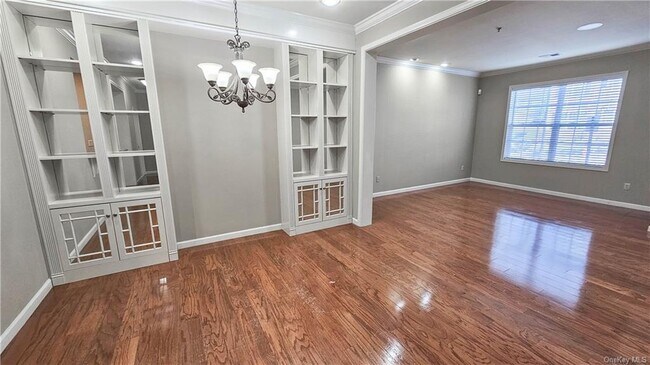 Building Photo - 107 Canter Ct