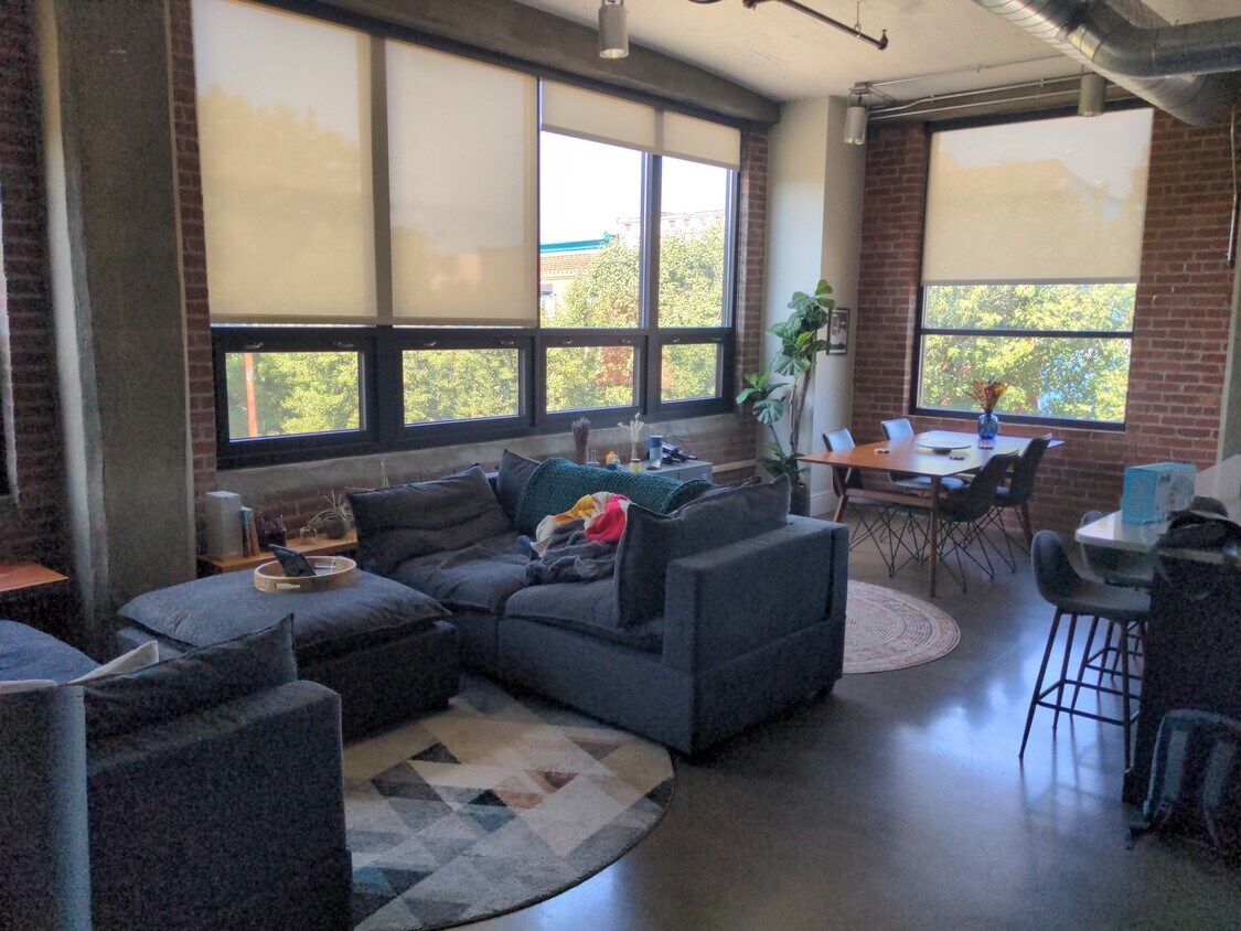 3644 Penn Ave Unit 201.1289838, Pittsburgh, PA 15201 Room for Rent in