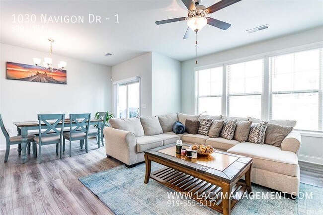 Building Photo - 1030 Navigon Dr