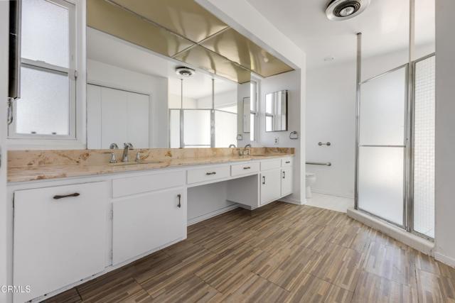 Foto del edificio - 16274 Dorilee Ln