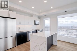 Building Photo - 1333 Weber St E