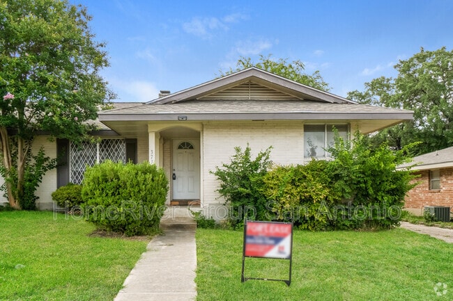 Building Photo - 3732 Colony Dr
