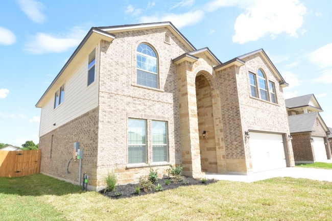 Building Photo - 5902 Ambrose Cir