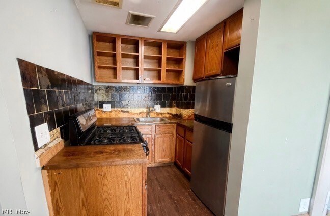 Foto del edificio - 3645 Prospect Ave E