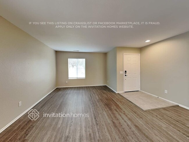 Foto del edificio - 25354 Silverwood Ln