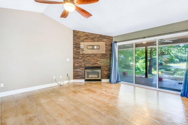 Building Photo - 1028 Arthur Ashe Ct